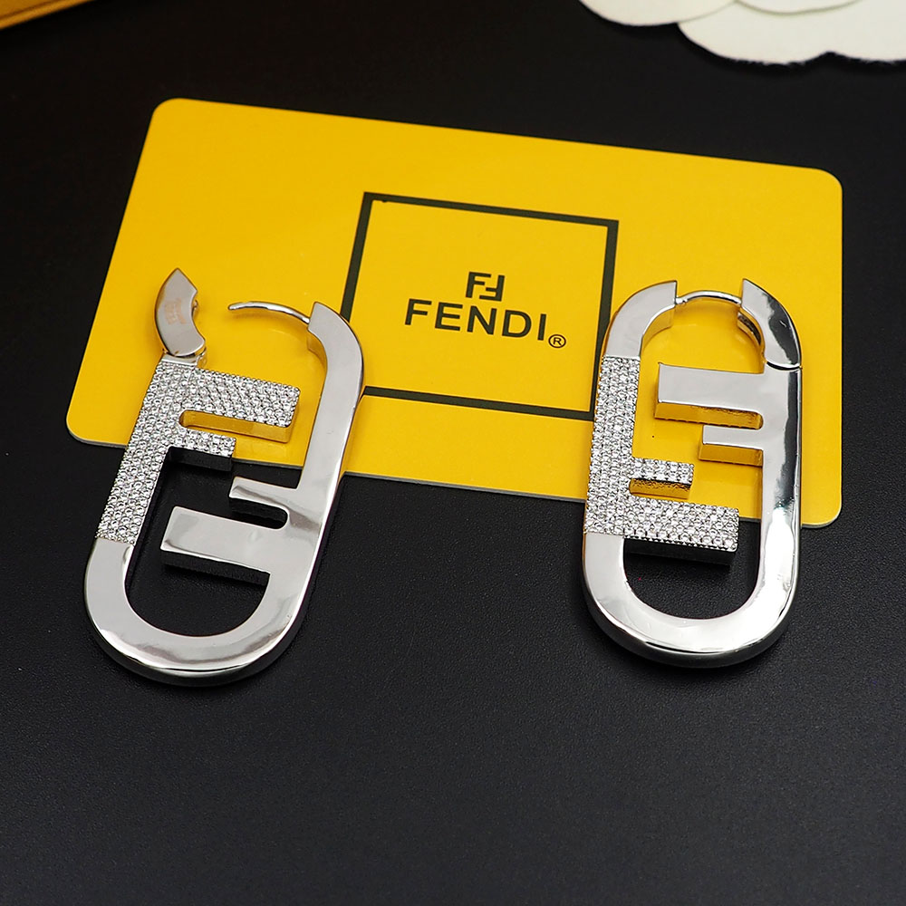Fendi O’Lock Single Earring - DopestKickz