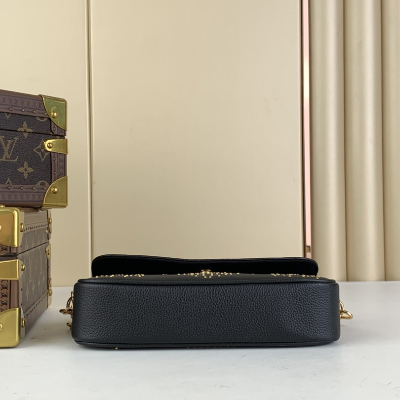 Louis Vuitton Wallet on Chain Ivy (23.5 x 12.0 x 4.3cm)  M82653 - DopestKickz