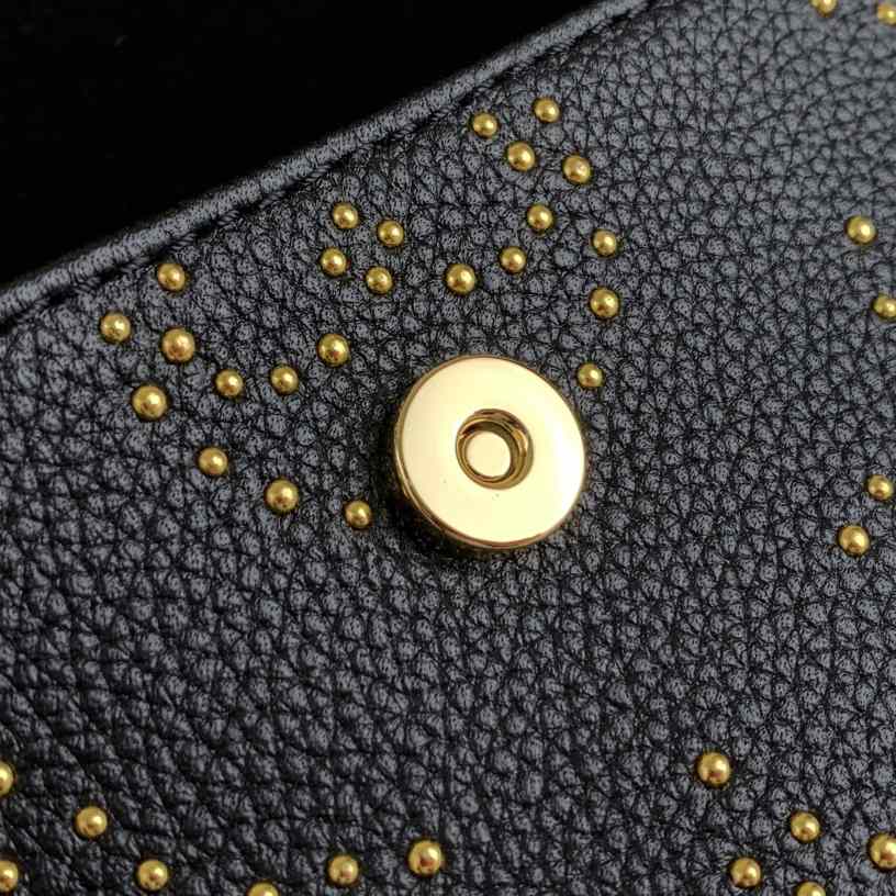 Louis Vuitton Wallet on Chain Ivy (23.5 x 12.0 x 4.3cm)  M82653 - DopestKickz