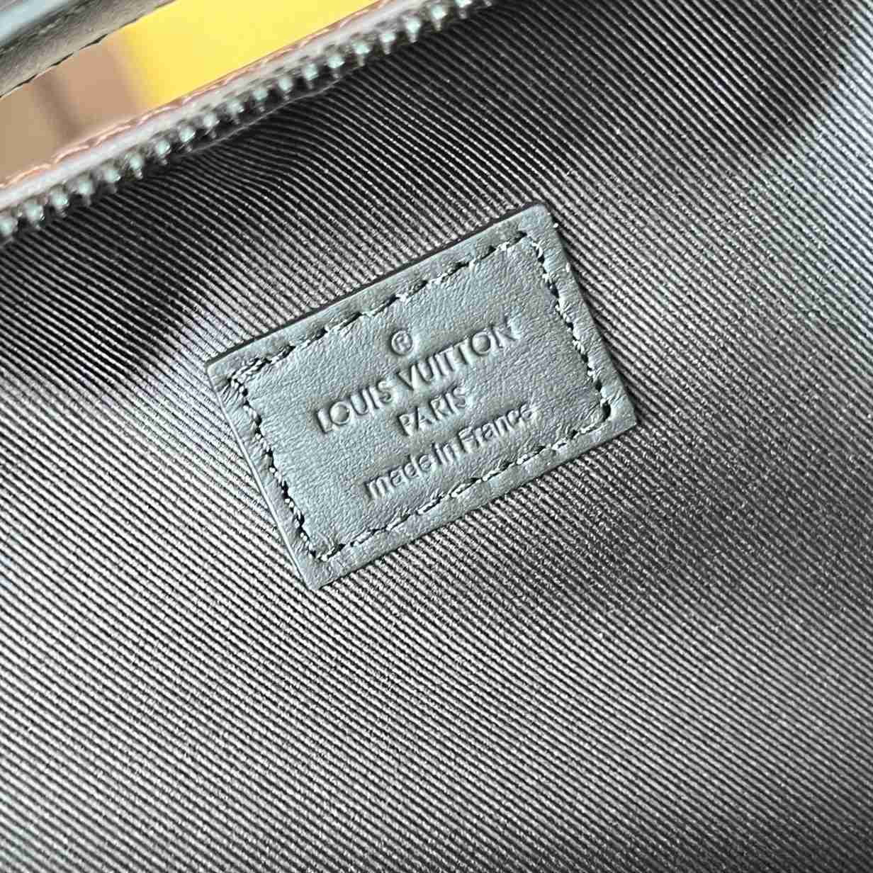 Louis Vuitton Handle Soft Trunk (21.5 x 15 x 7cm)   M45935 - DopestKickz