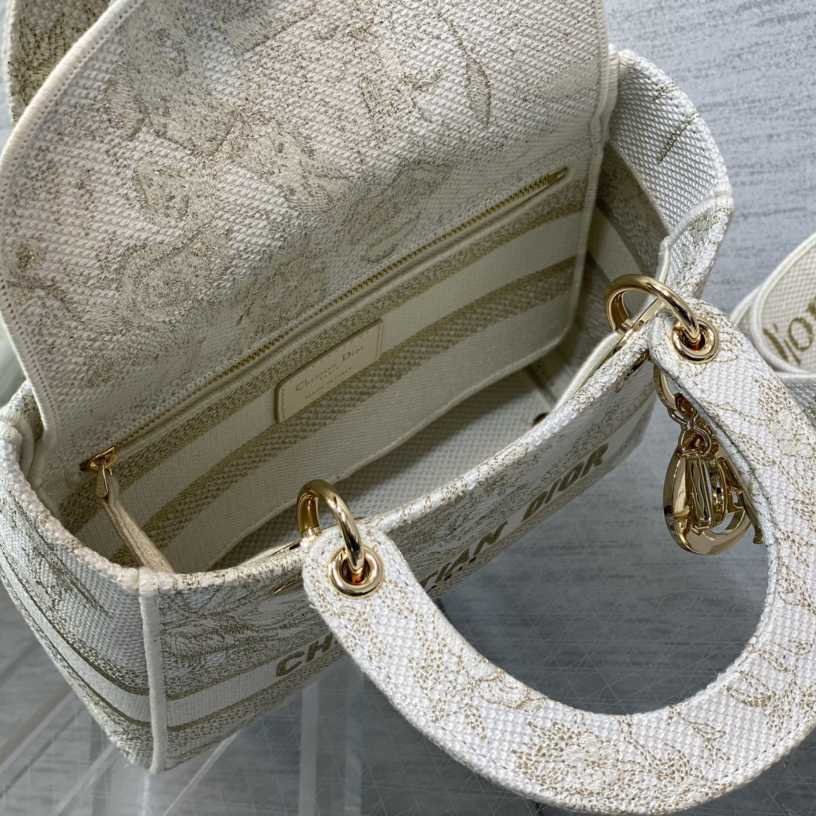 Dior Medium Embroidered Lady D-lite Bag - DopestKickz