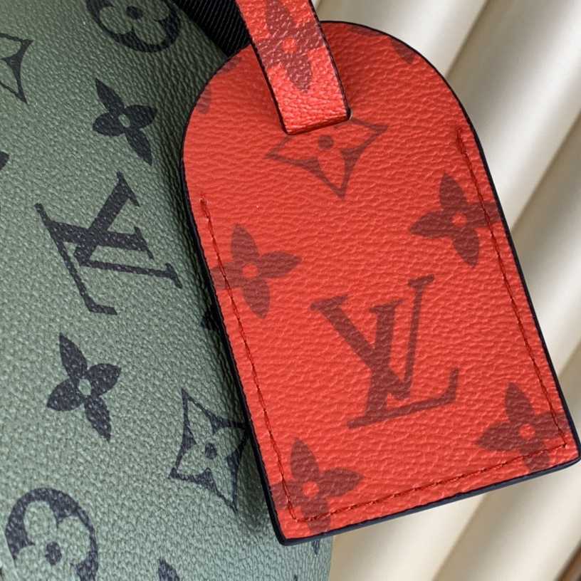 Louis Vuitton Discovery Backpack PM  (29*38*20cm)     M46802 - DopestKickz