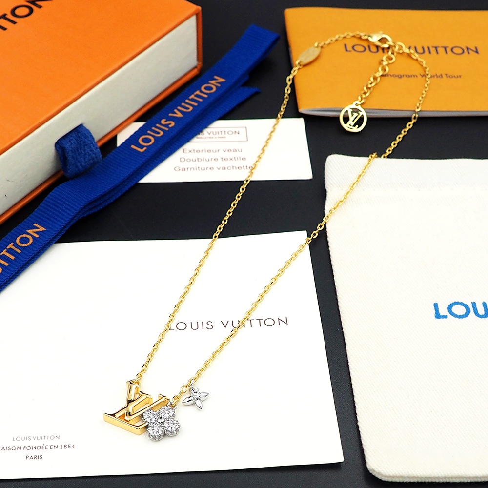 Louis Vuitto LV Gram Necklace   - DopestKickz