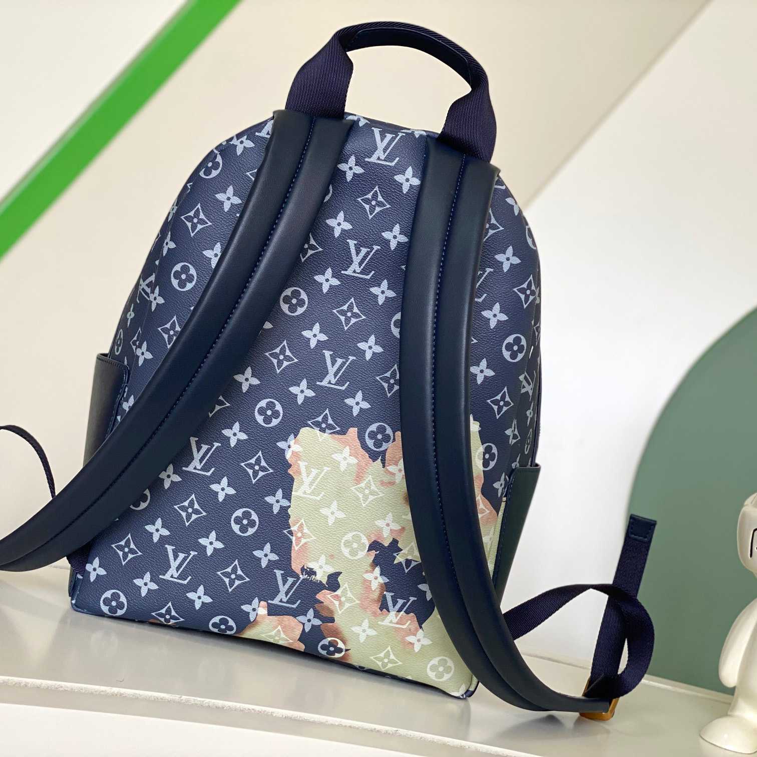 Louis Vuitton Discovery Backpack PM (29-38-20cm)   M46806 - DopestKickz