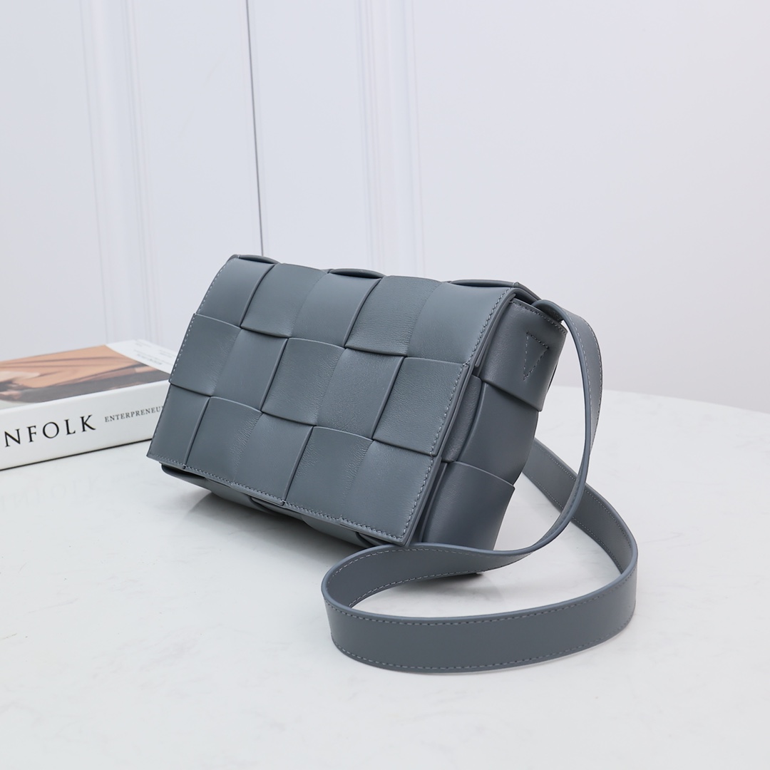 Bottega Veneta Cassette - DopestKickz