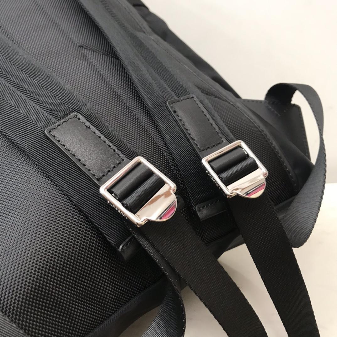 Burberry Murray Backpack - DopestKickz