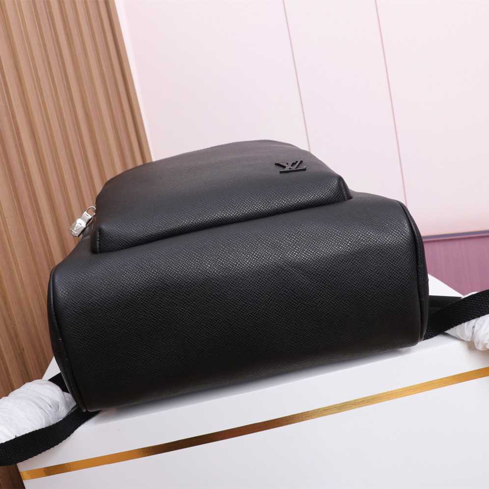 Louis Vuitton Avenue Backpack (40x31x15cm)  M30977 - DopestKickz