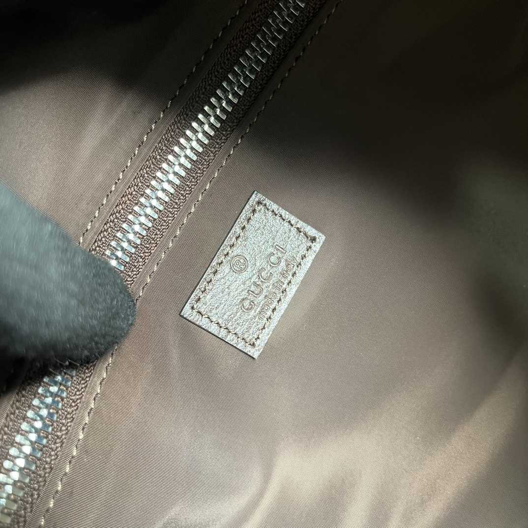 Gucci Maxi Duffle Bag With Web(45.5x 29x 27cm) - DopestKickz