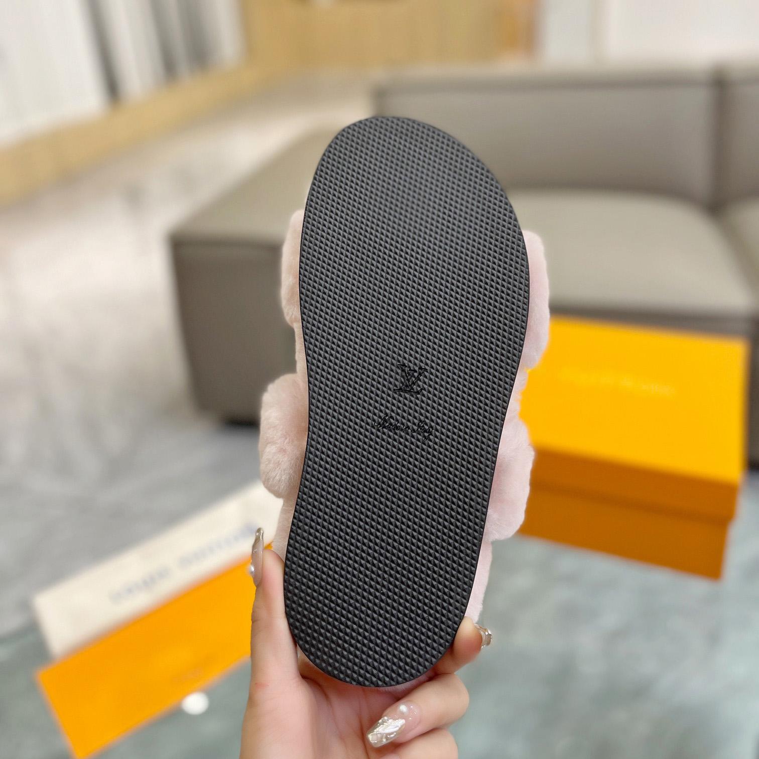 Louis Vuitton LV Sunset Comfort Flat Mule - DopestKickz