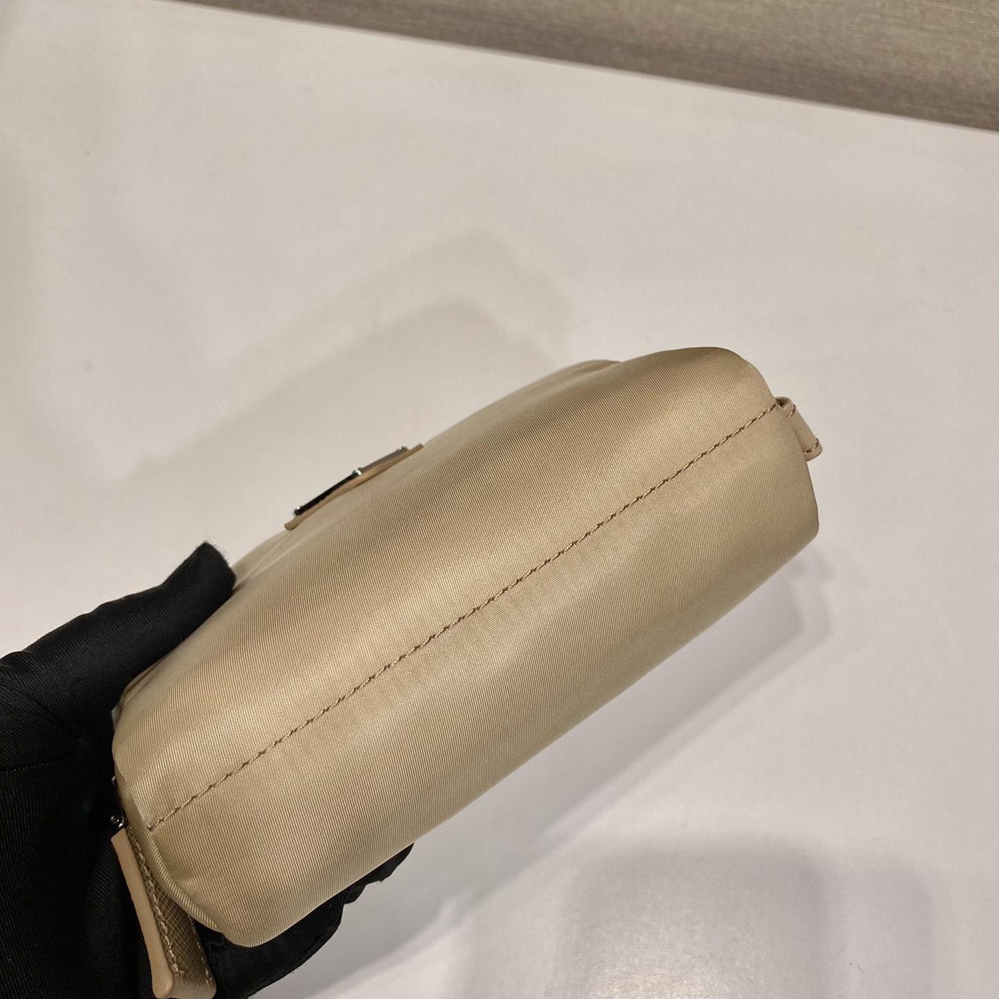 Prada Re-Nylon Necessaire - DopestKickz