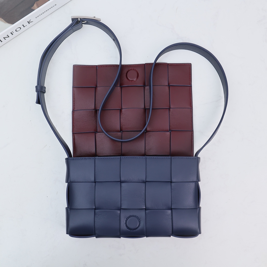 Bottega Veneta Cassette - DopestKickz