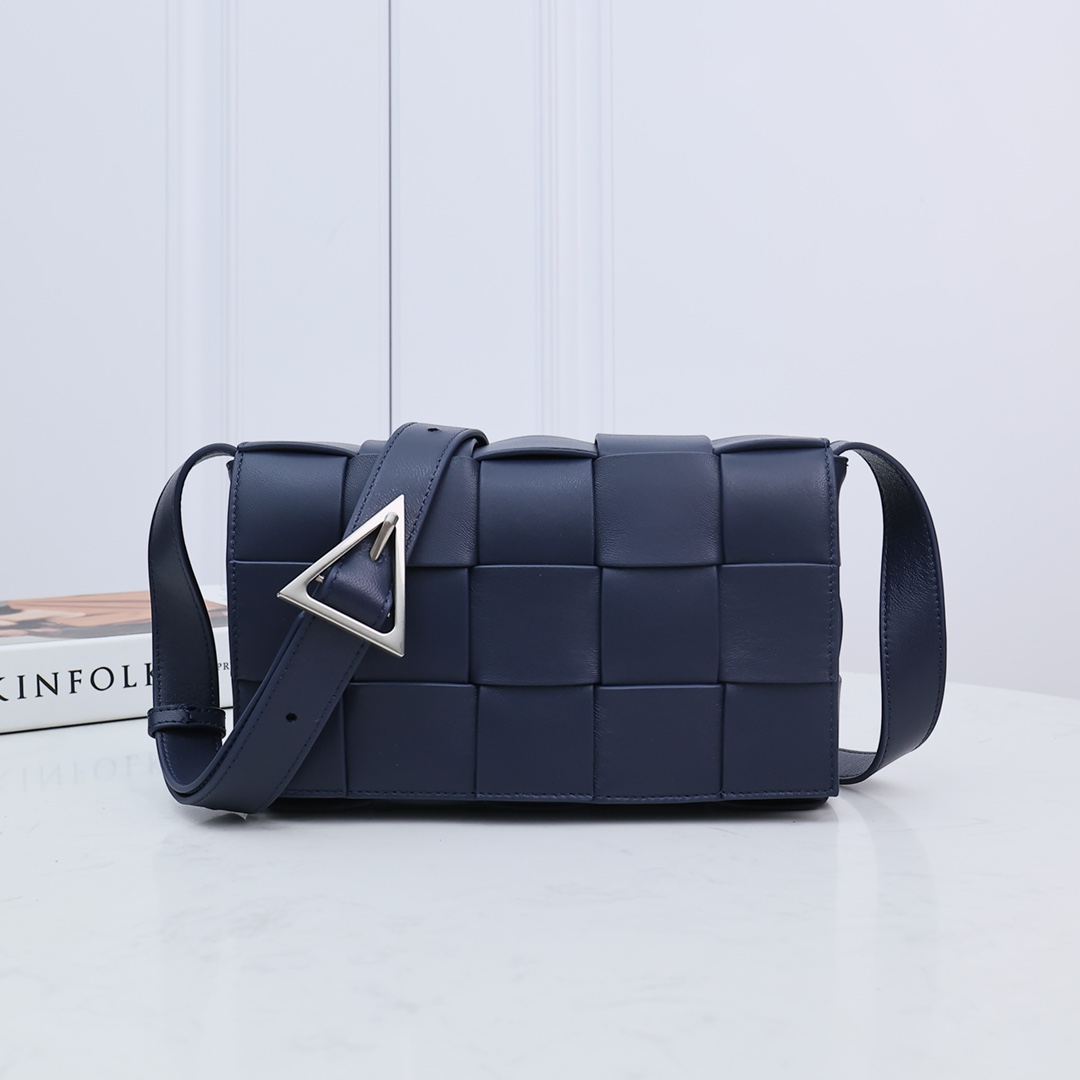 Bottega Veneta Cassette - DopestKickz