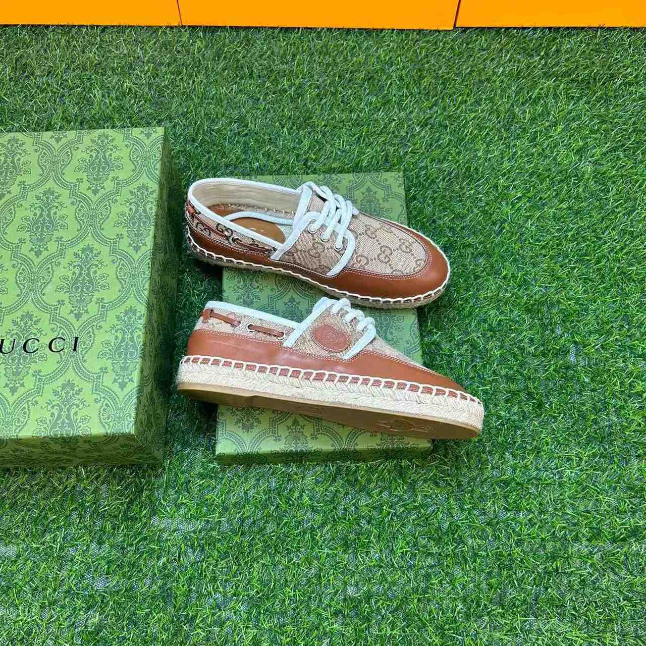 Gucci Lace-up GG Shoe - DopestKickz