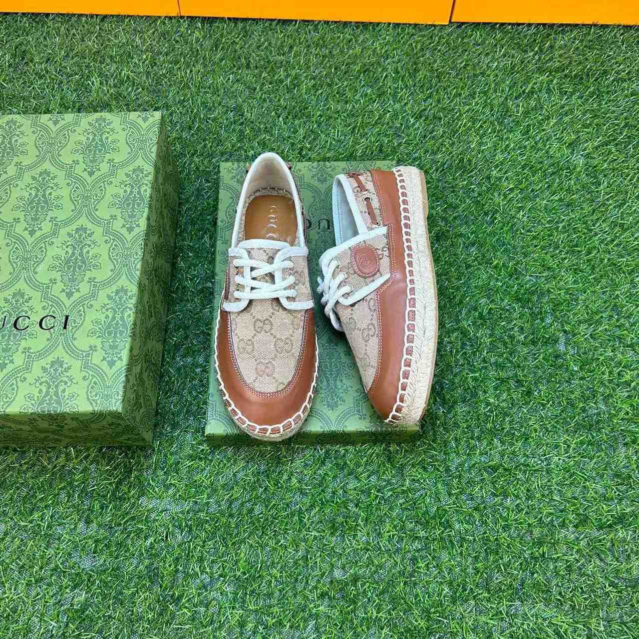 Gucci Lace-up GG Shoe - DopestKickz