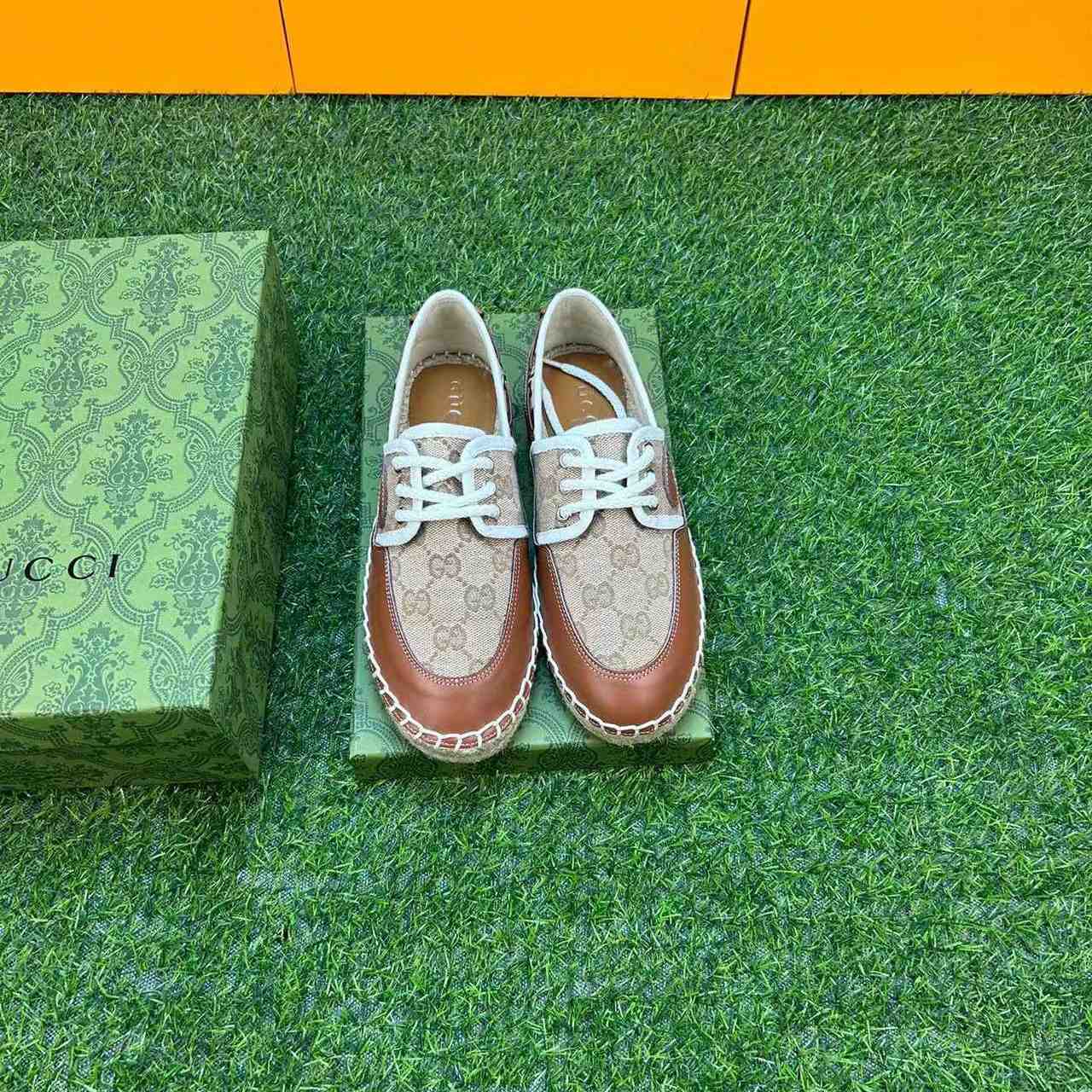 Gucci Lace-up GG Shoe - DopestKickz