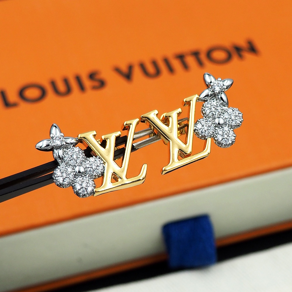 Louis Vuitto LV Gram Earrings - DopestKickz