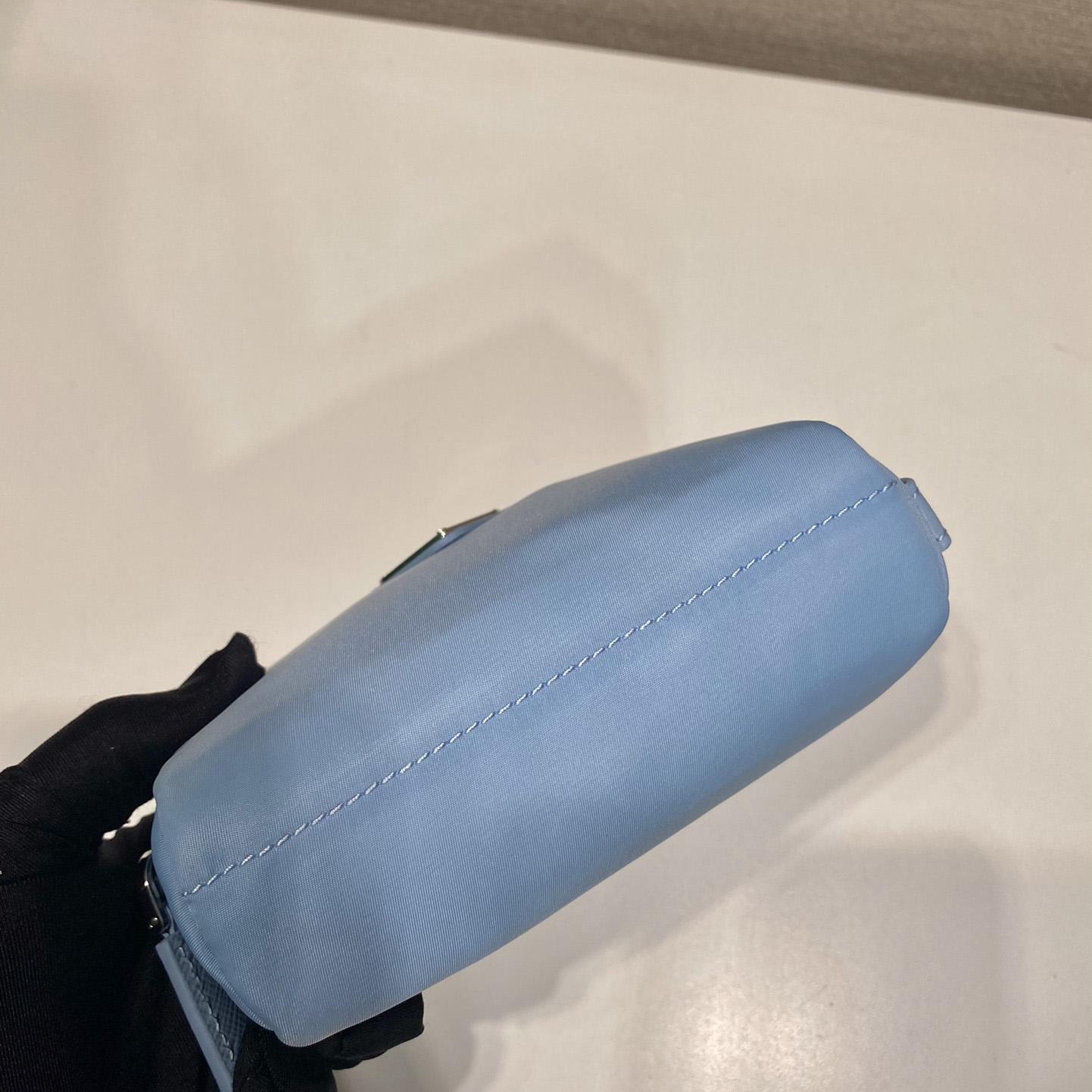 Prada Re-Nylon Necessaire - DopestKickz