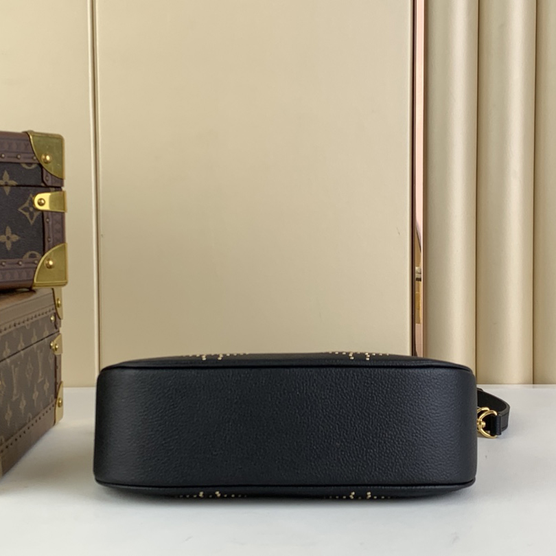 Louis Vuitton Bagatelle (24-18-7cm)  M46735 - DopestKickz