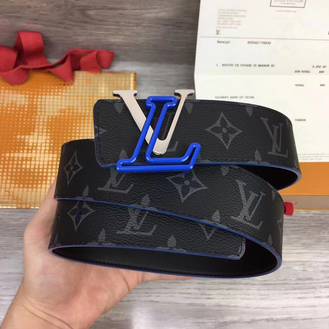 Louis Vuitton LV Line 40mm Reversible Belt    M0721V - DopestKickz