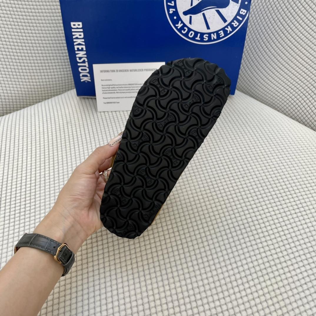 Birkenstock Suede Boston Clogs in Shearling - DopestKickz