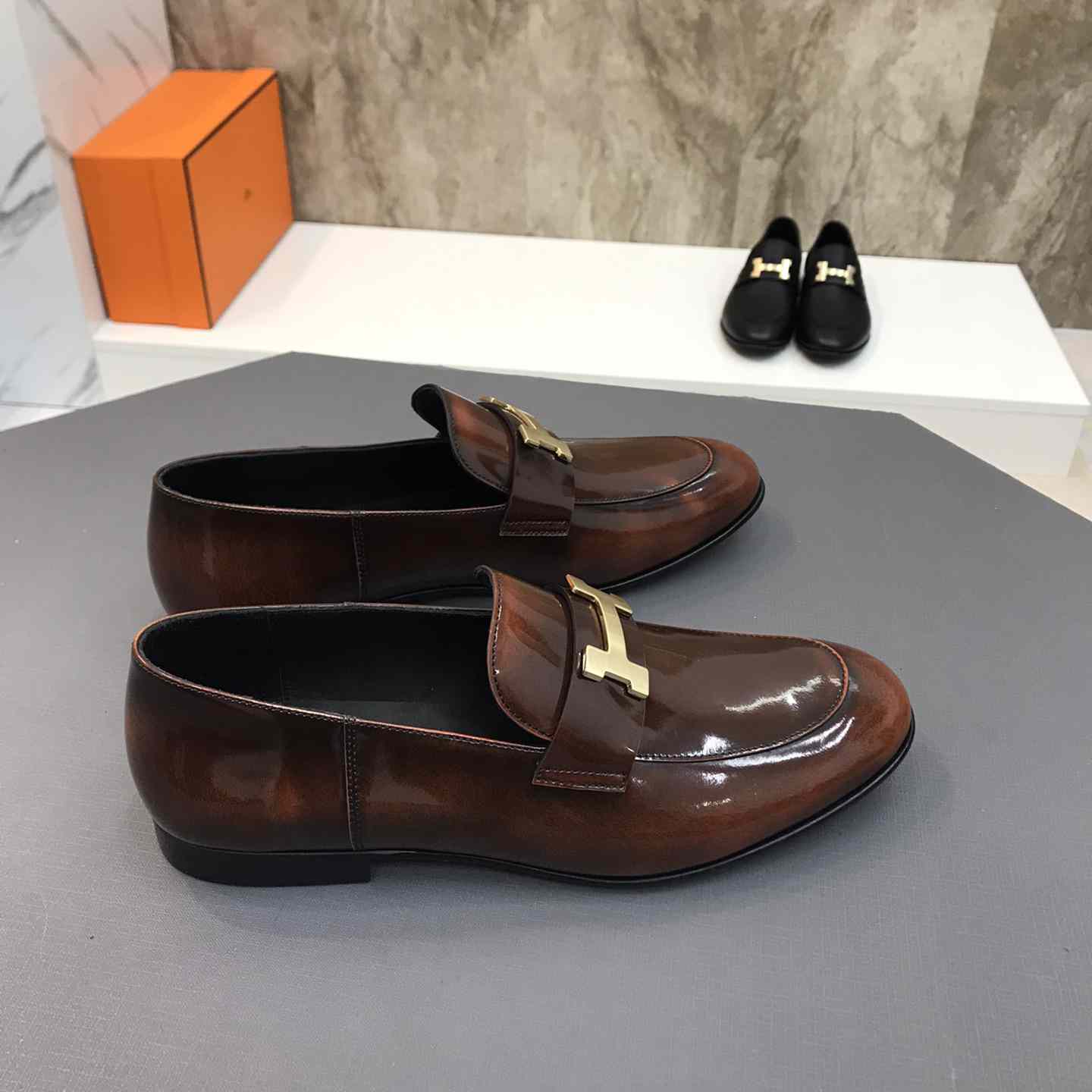 Hermes Loafers In Leather - DopestKickz