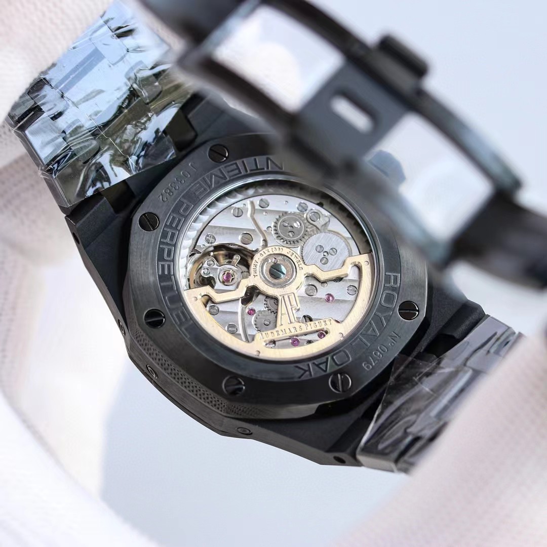 Audemars Piguet Royal Oak - DopestKickz