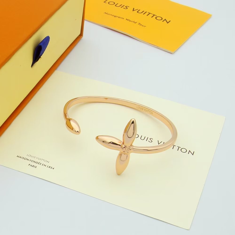 Louis Vuitton Louisette Bracelet - DopestKickz