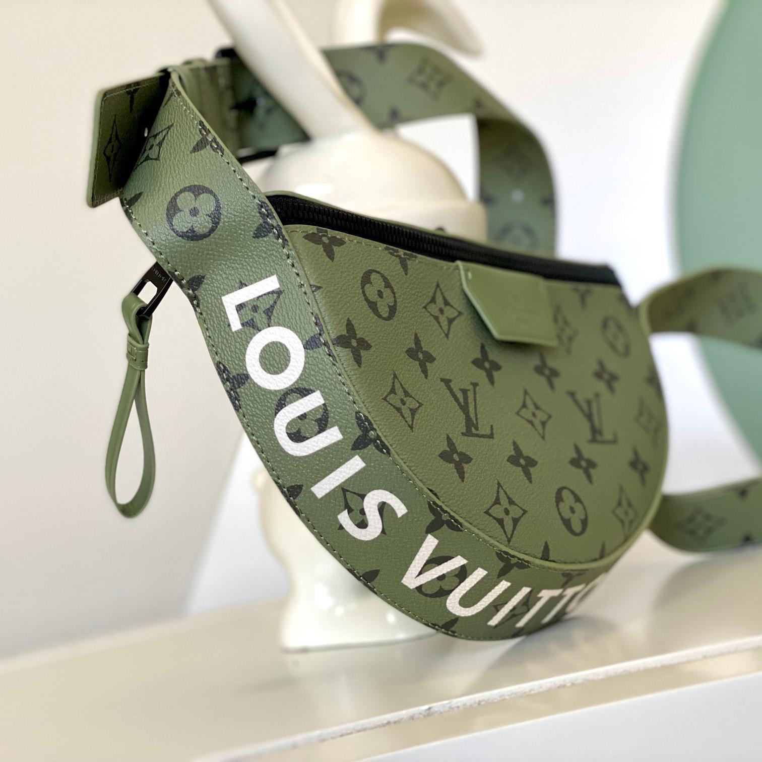 Louis Vuitton LV Moon Crossbody (24.5 x 16 x4.5cm)  M23838 - DopestKickz