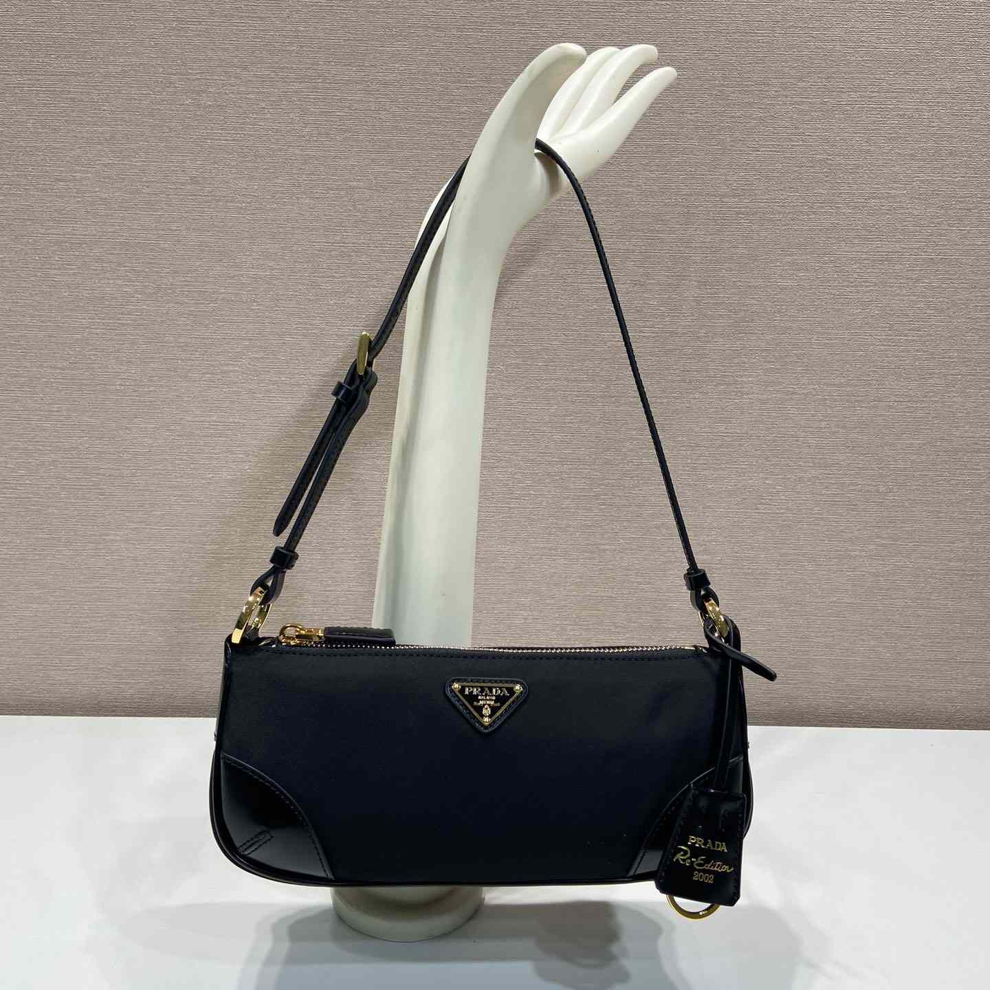 Prada Re-Edition 2002 Re-Nylon And Brushed Leather Shoulder Bag - DopestKickz