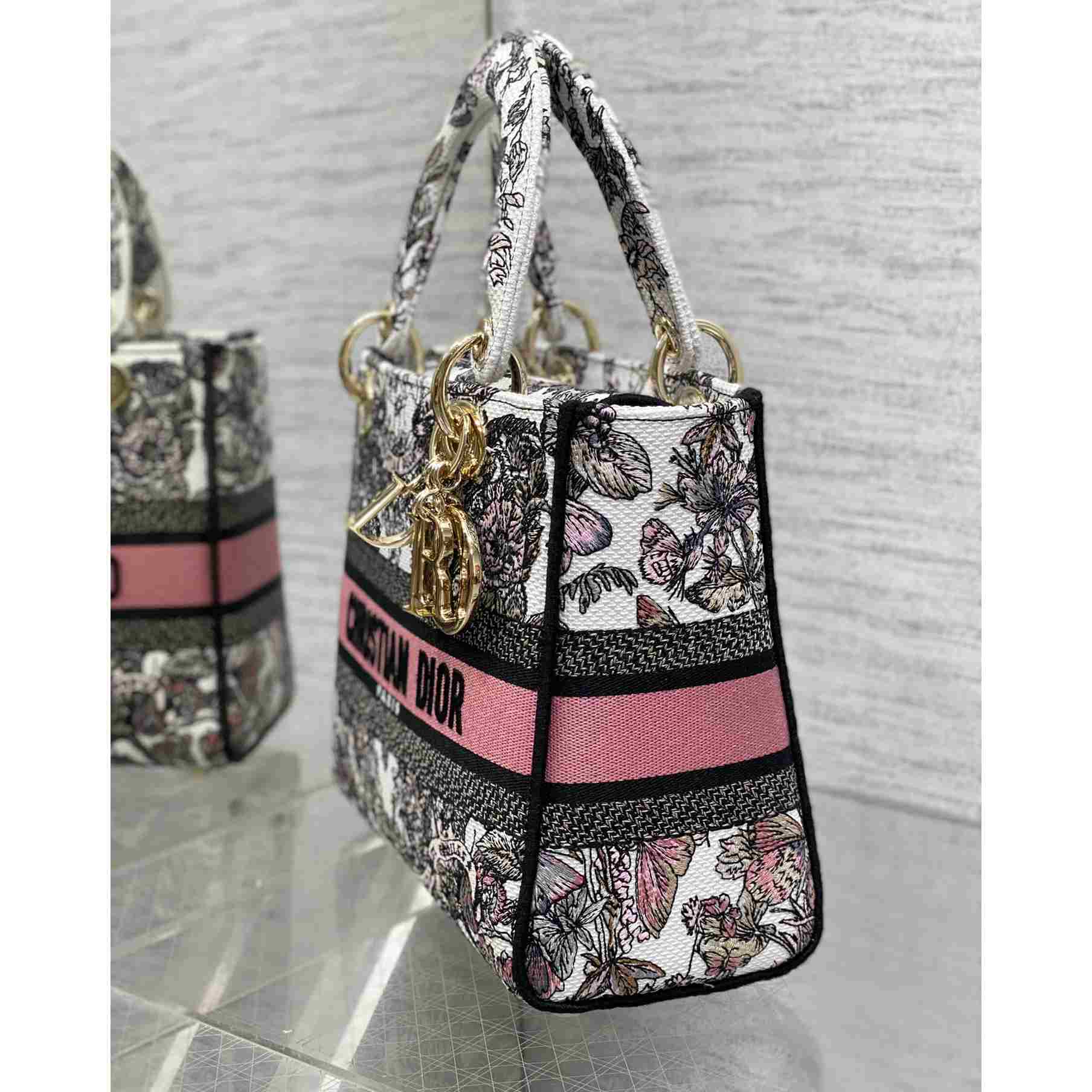 Dior Medium Lady D-lite Bag - DopestKickz