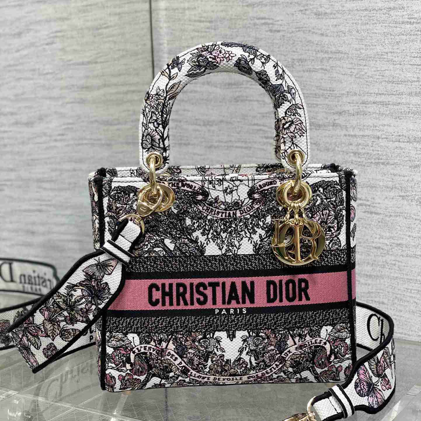 Dior Medium Lady D-lite Bag - DopestKickz