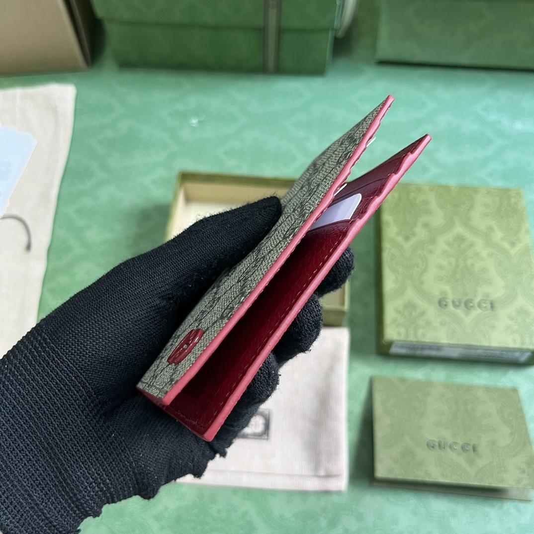 Gucci Long Card Case With GG Detail - DopestKickz