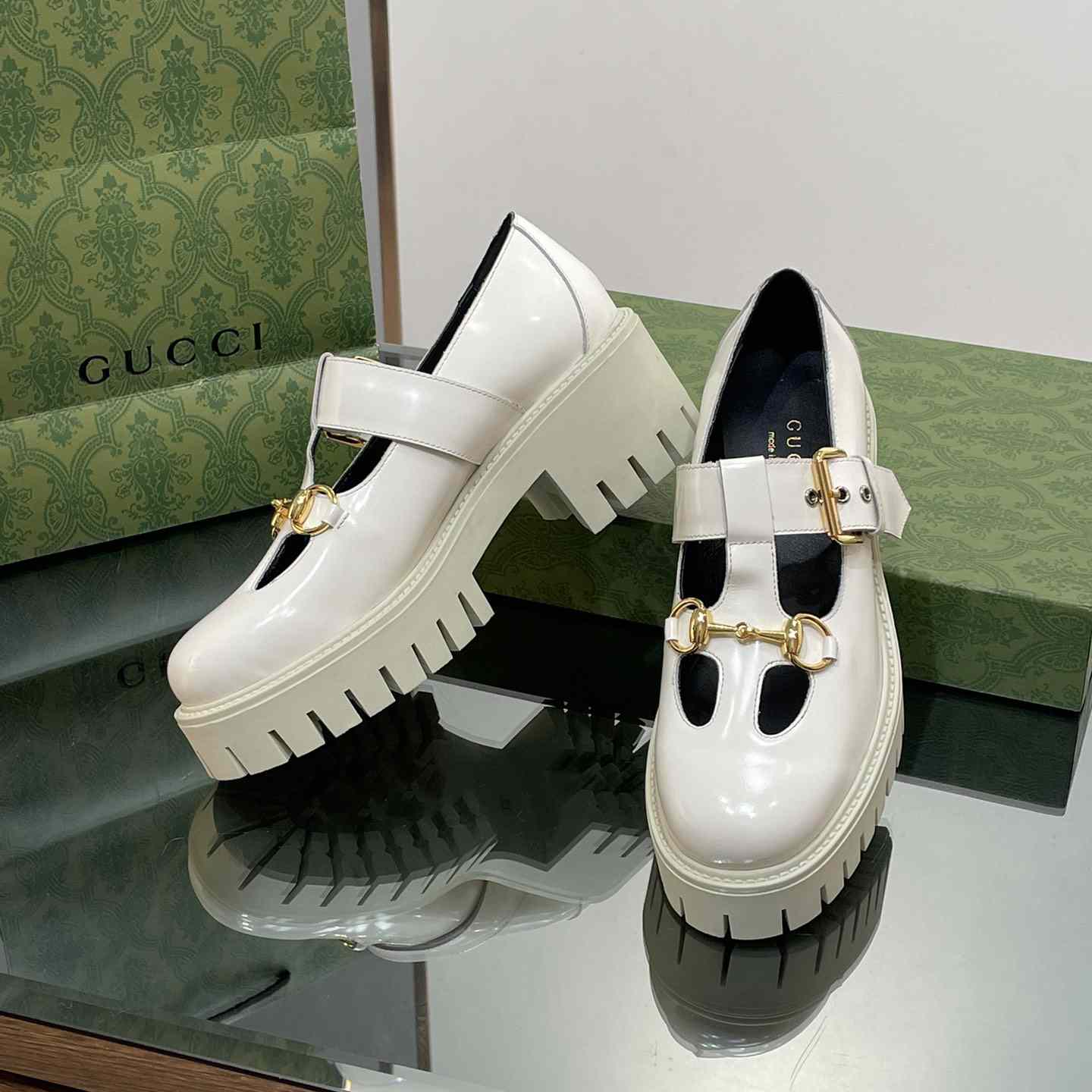 Gucci Women's Loafer With Horsebit - DopestKickz