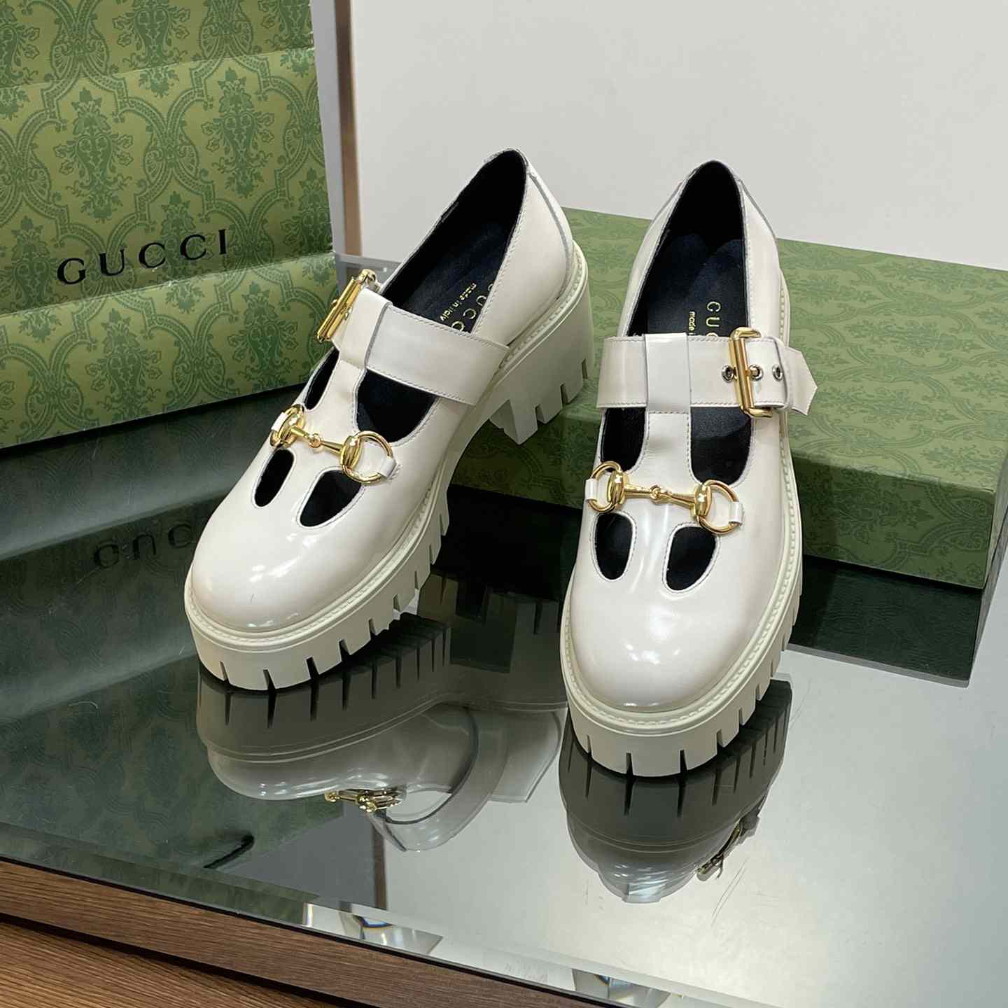 Gucci Women's Loafer With Horsebit - DopestKickz