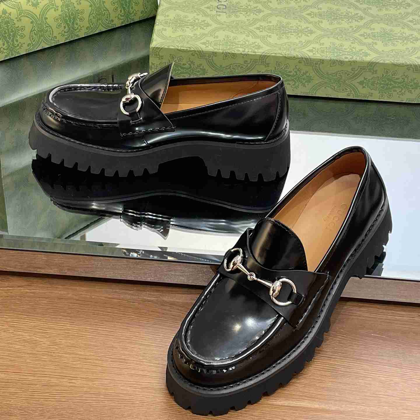 Gucci Women's Loafer With Horsebit - DopestKickz