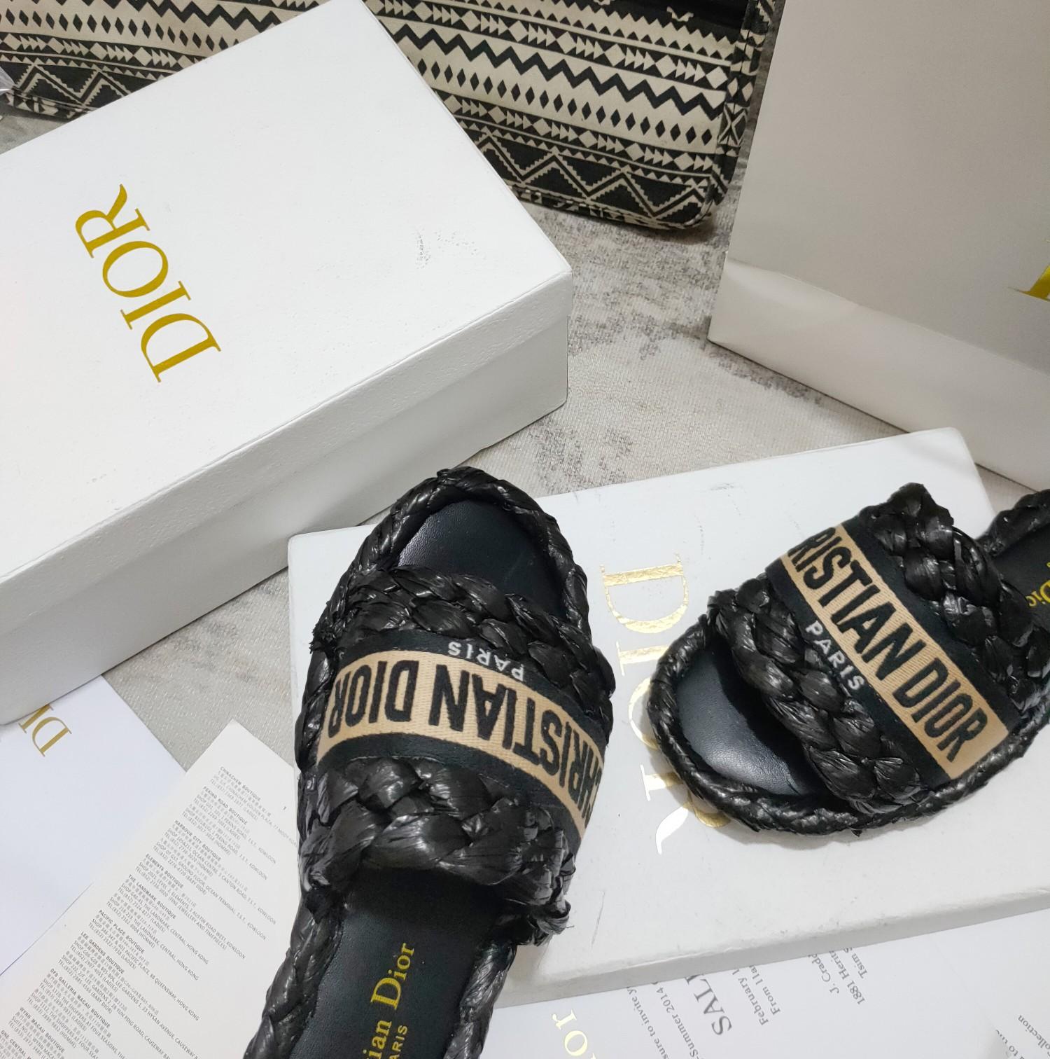 Dior Dway Slide - DopestKickz