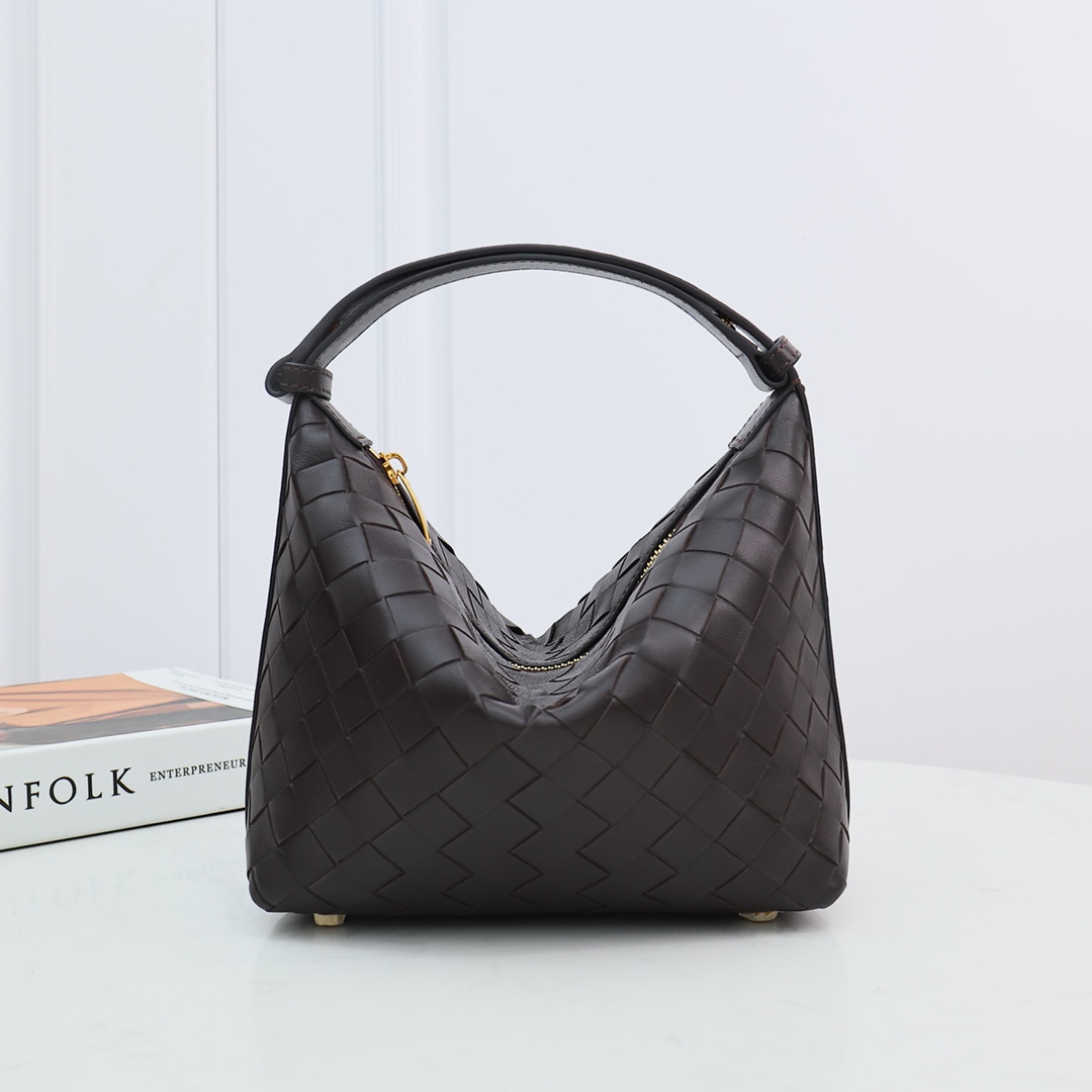 Bottega Veneta Mini Wallace - DopestKickz