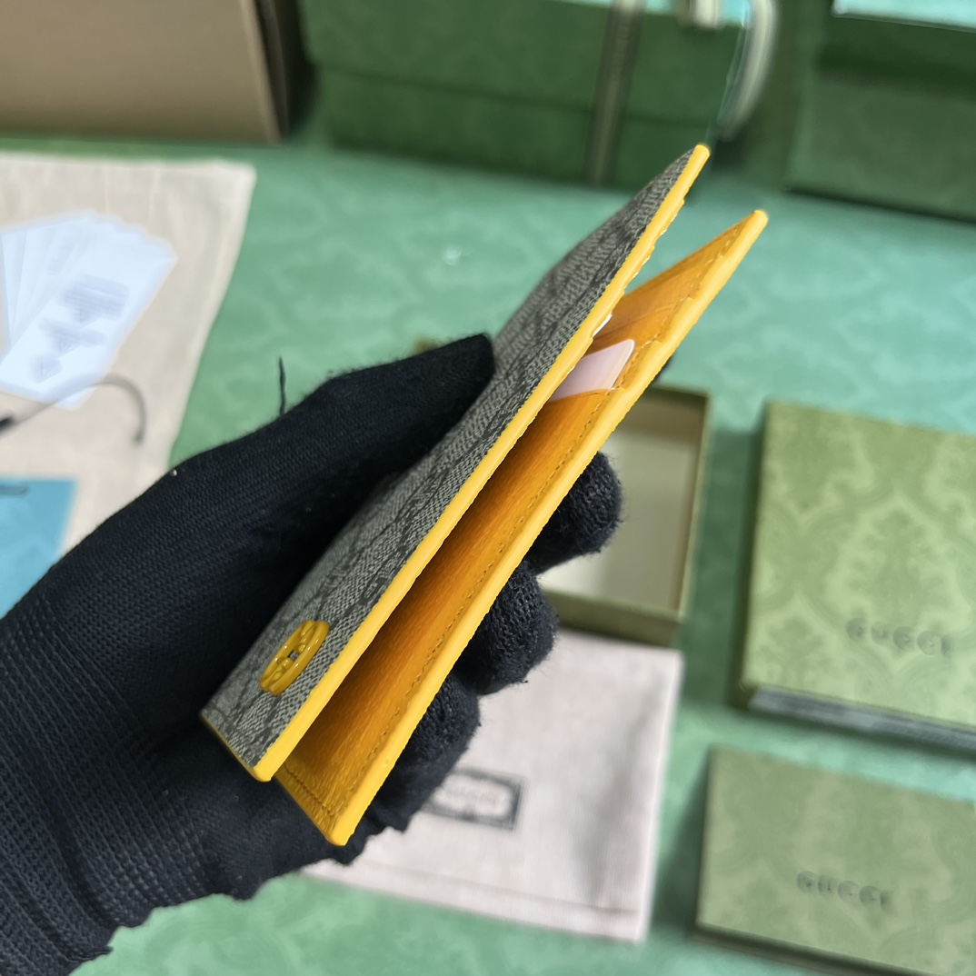 Gucci Long Card Case With GG Detail - DopestKickz