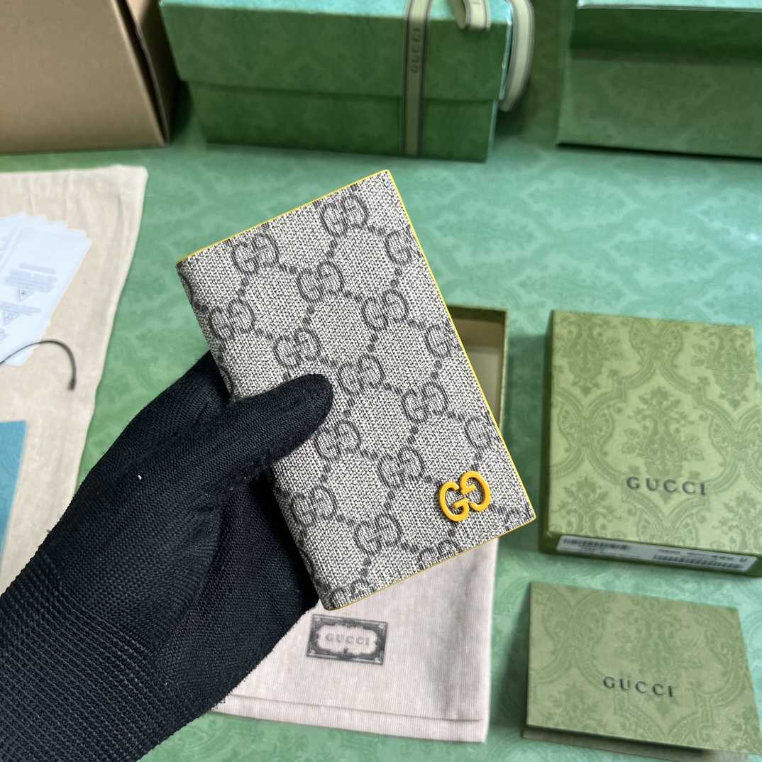 Gucci Long Card Case With GG Detail - DopestKickz