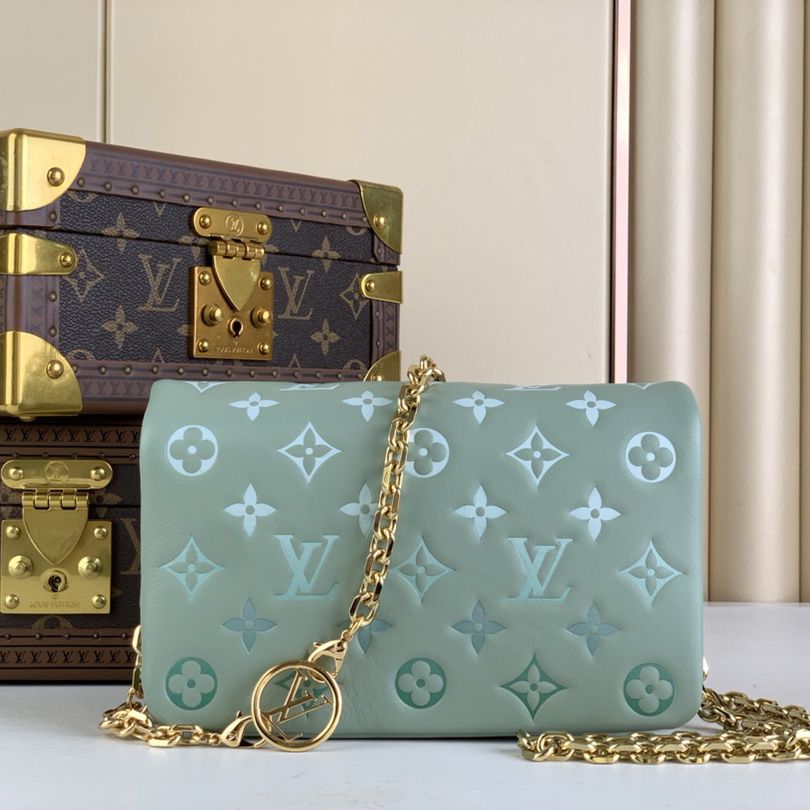 Louis Vuitton Pochette Coussin (20-14-8cm)   M82474 - DopestKickz