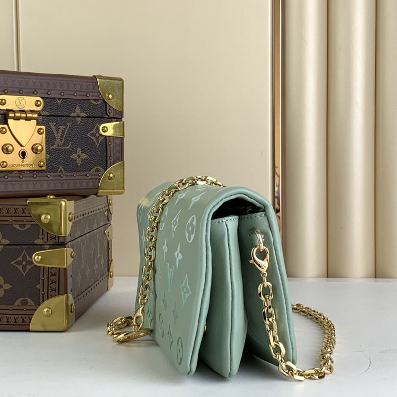 Louis Vuitton Pochette Coussin (20-14-8cm)   M82474 - DopestKickz