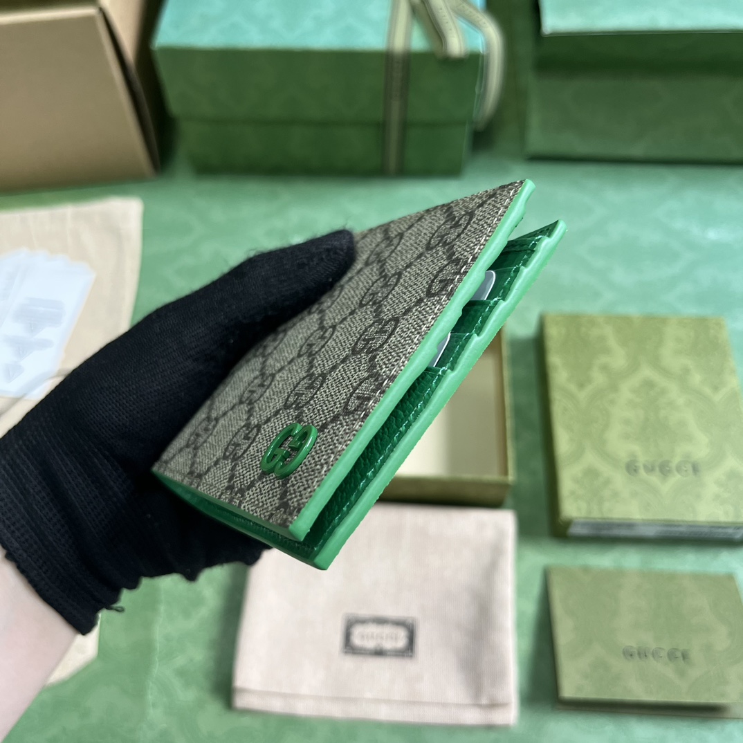 Gucci Wallet With GG Detail - DopestKickz