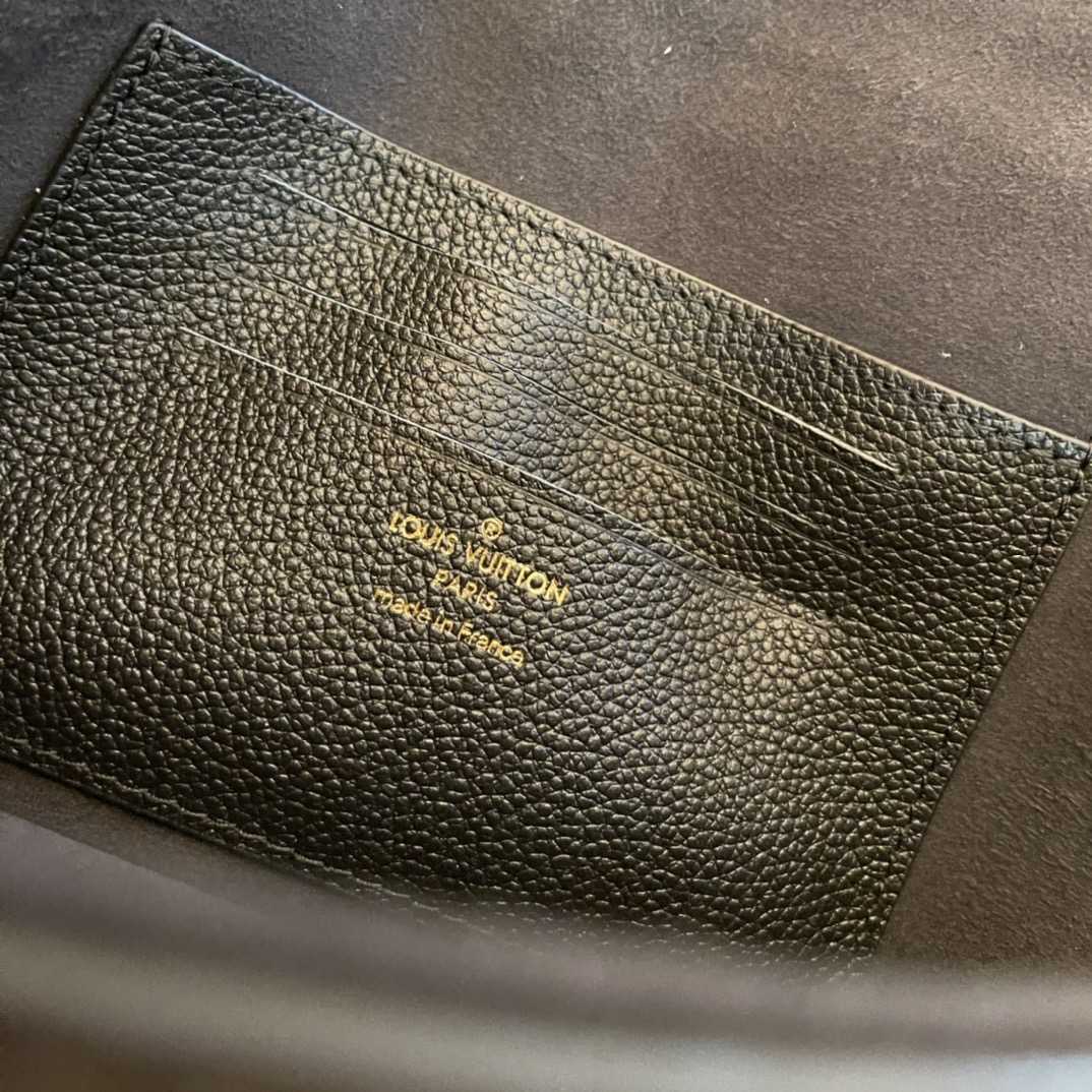 Louis Vuitton Wallet On Chain Ivy (23.5x12x4.3cm)  M82154 - DopestKickz