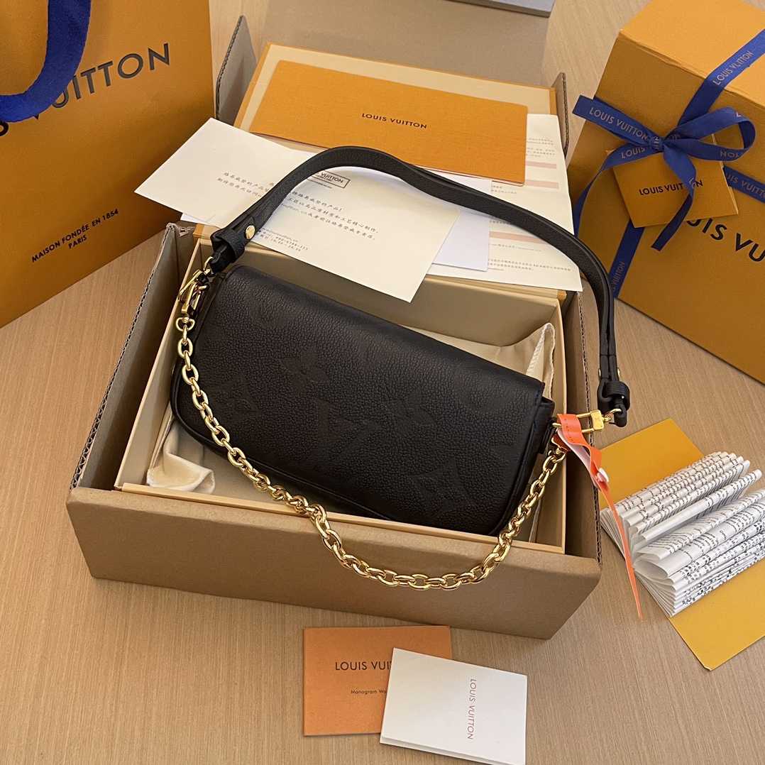 Louis Vuitton Wallet On Chain Ivy (23.5x12x4.3cm)  M82154 - DopestKickz