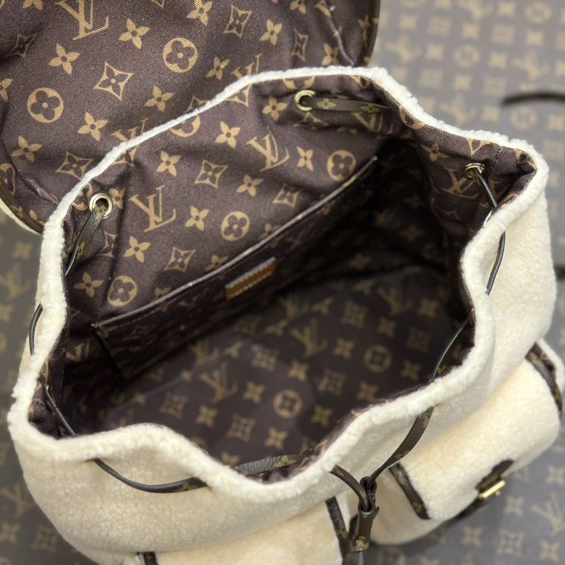 Louis Vuitton LV SKI Backpack   M23384 - DopestKickz