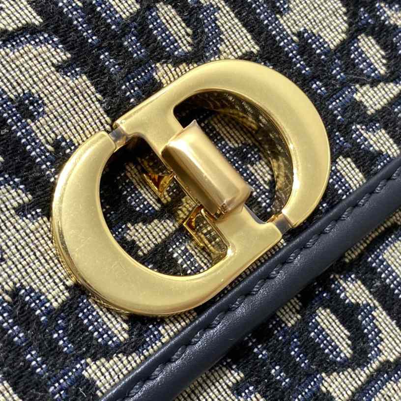 Dior Small 30 Montaigne Avenue Bag - DopestKickz