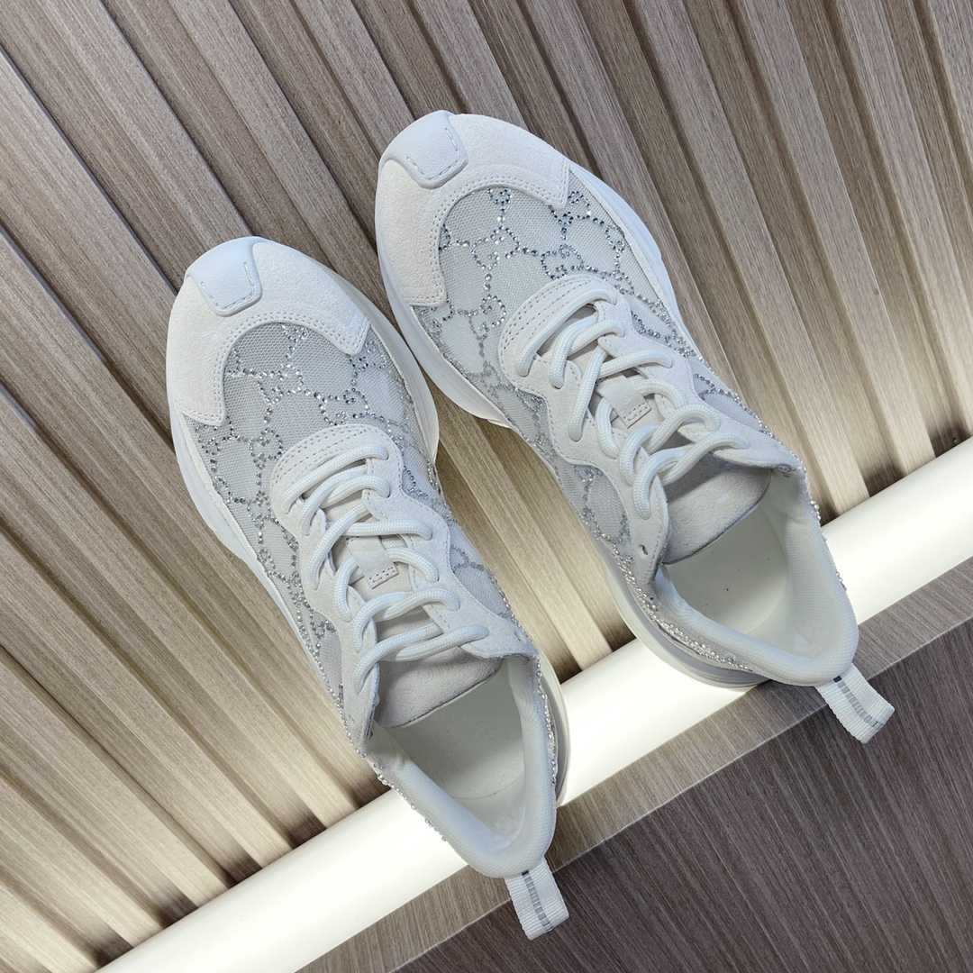 Gucci Women's Run Sneaker - DopestKickz
