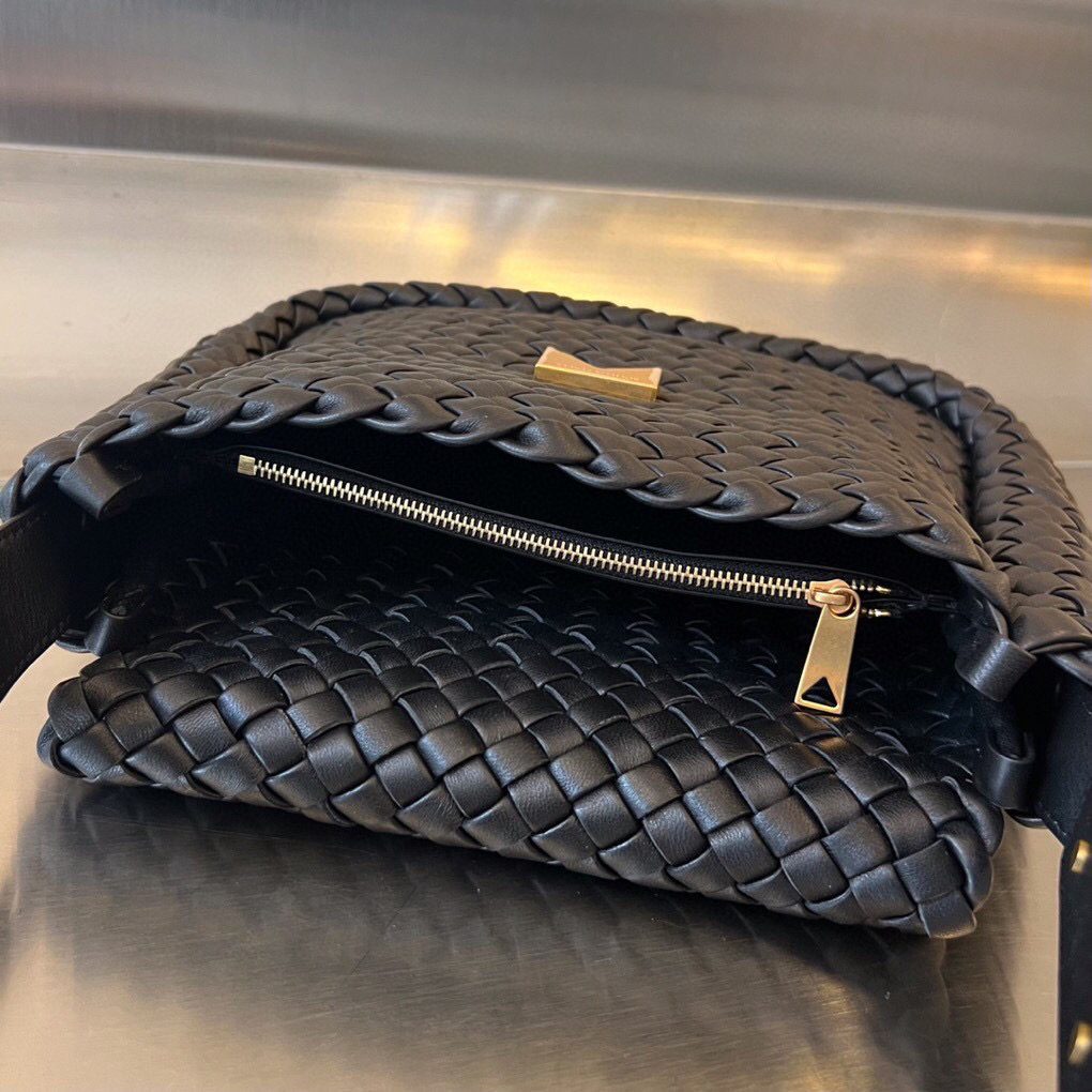 Bottega Veneta Small Cobble Shoulder Bag - DopestKickz