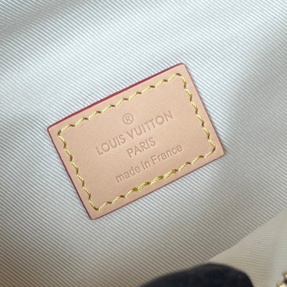 Louis Vuitton High Rise (38×16×8cm)  M46784C - DopestKickz