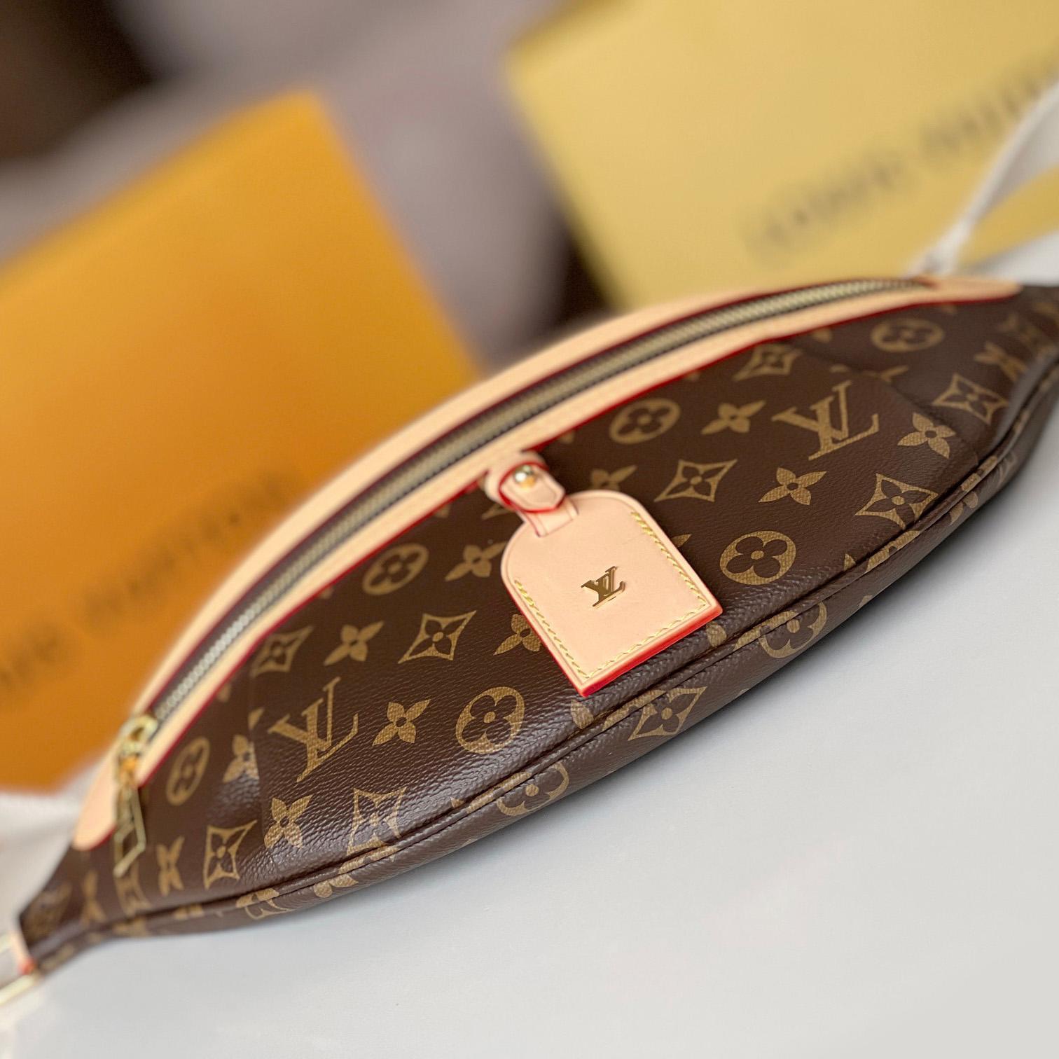 Louis Vuitton High Rise (38×16×8cm)  M46784C - DopestKickz
